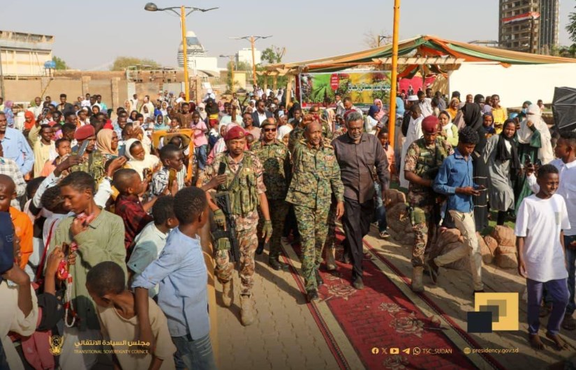 البرهان في ختام معرض شتلة للزهور 