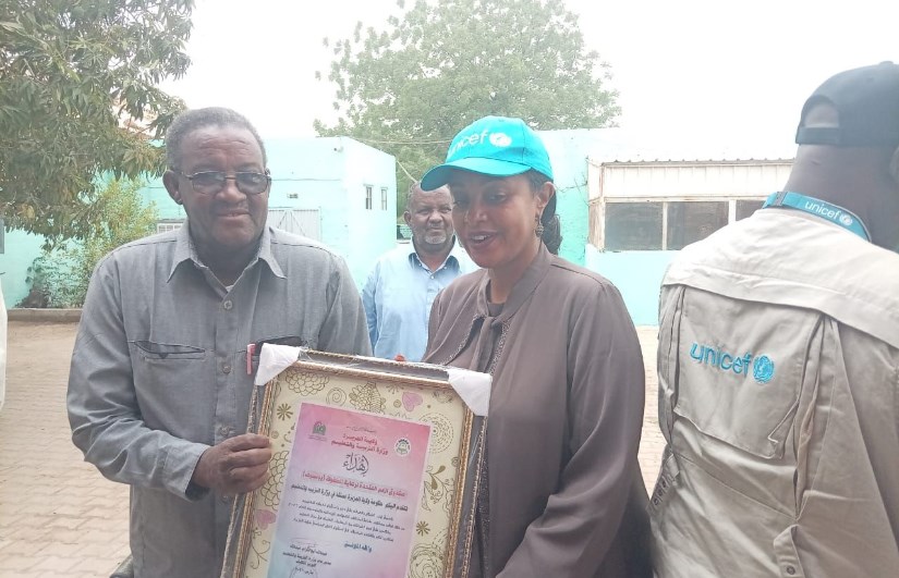 وزارة التربية والتعليم تكرم المنظمات الداعمة للعملية التعليمية بالجزيرة