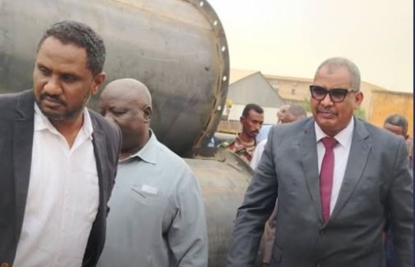  وزير الزراعة والري عصمت قرشي