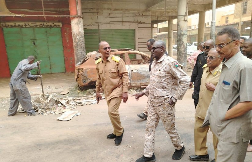 إزالة النفايات وهياكل السيارات