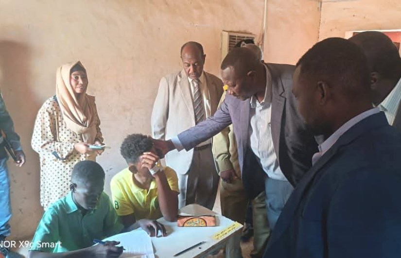 الوزير المكلف صديق حسن فريني، جرس