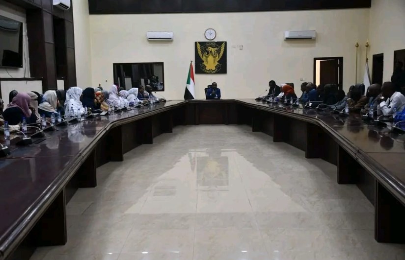 وزير العدل عبدالله درف