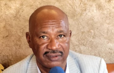  وزير التربية والتعليم  بولاية شرق دارفور  حامد احمد جمعة