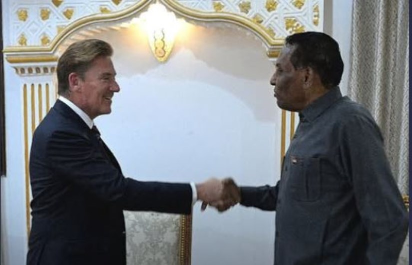  رئيس مجلس الوزراء، دكتور كامل إدريس