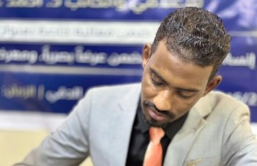 الكاتب السوداني د. أحمد عبد القادر