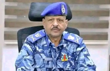 اللواء شرطة عبد المحمود العوض، مدير عام الجوازات