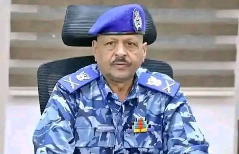 اللواء شرطة عبد المحمود العوض، مدير عام الجوازات