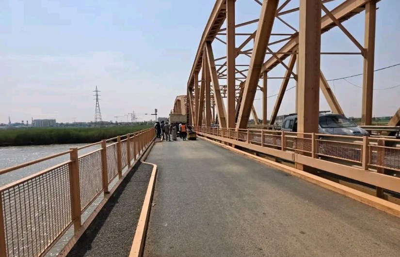جسر النيل الأبيض
