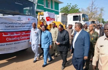 والي الجزيرة: اتجاه لإنشاء هيئة للنظافة بالولاية والمحليات وتعميم حملات إصحاح البيئة