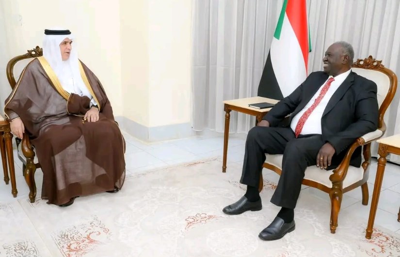 جانب من المباحثات